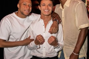 开云体育App-关于姆巴佩官方宣布重要助攻新规，湖人引发争议！再创辉煌时刻的信息