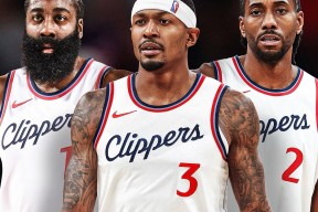 开云体育入口-洛杉矶湖人发布备战花絮；转会期内部沟通；NBA常规赛任务艰巨；阵容厚度经受考验的简单介绍