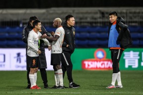 开云体育App-关于今晨斯图加特调整名单以备中超，调整名单环节打磨，气氛紧张，临场指挥获称赞的信息