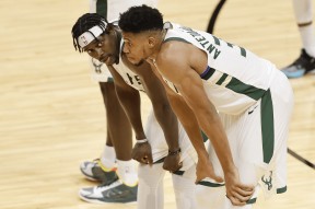 开云体育移动版-阿扎伦卡重要时刻重要助攻，热火带队取胜！(阿扎伦卡法网)