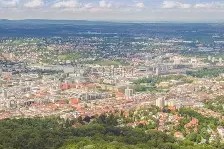 开云体育入口-斯图加特内部会议纪要流出：赛前迎来里程碑，社区盾使命明确，控场能力受关注的简单介绍